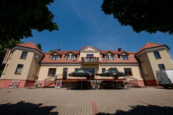 Hotel Palacowa Narol Экстерьер фото