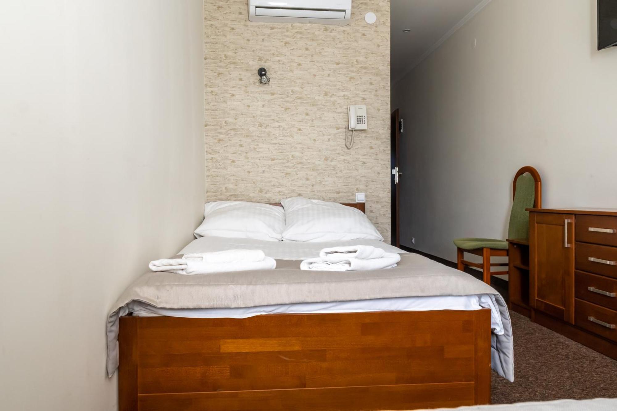 Hotel Palacowa Narol Экстерьер фото